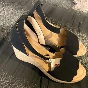 Womens heeled wedges NEW